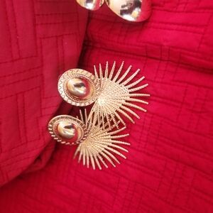 Elegant Gold Earrings